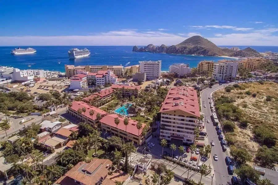 Dream Properties in Cabo Channel