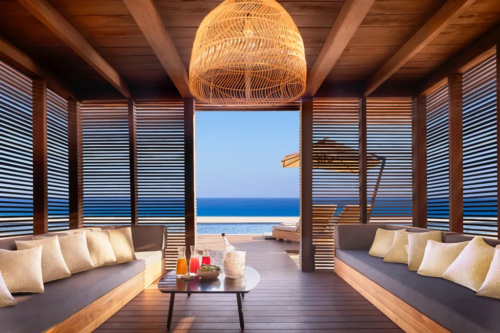 Dream Properties in Cabo Channel