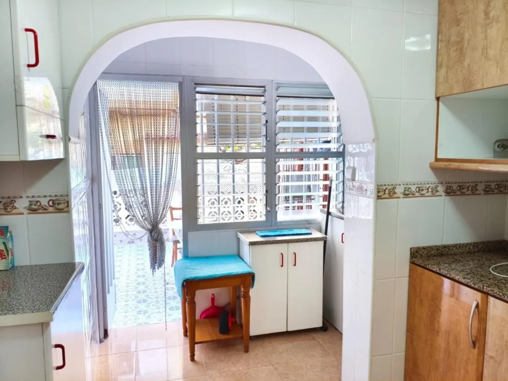 Custom Luxury Homes in Cabo Channel