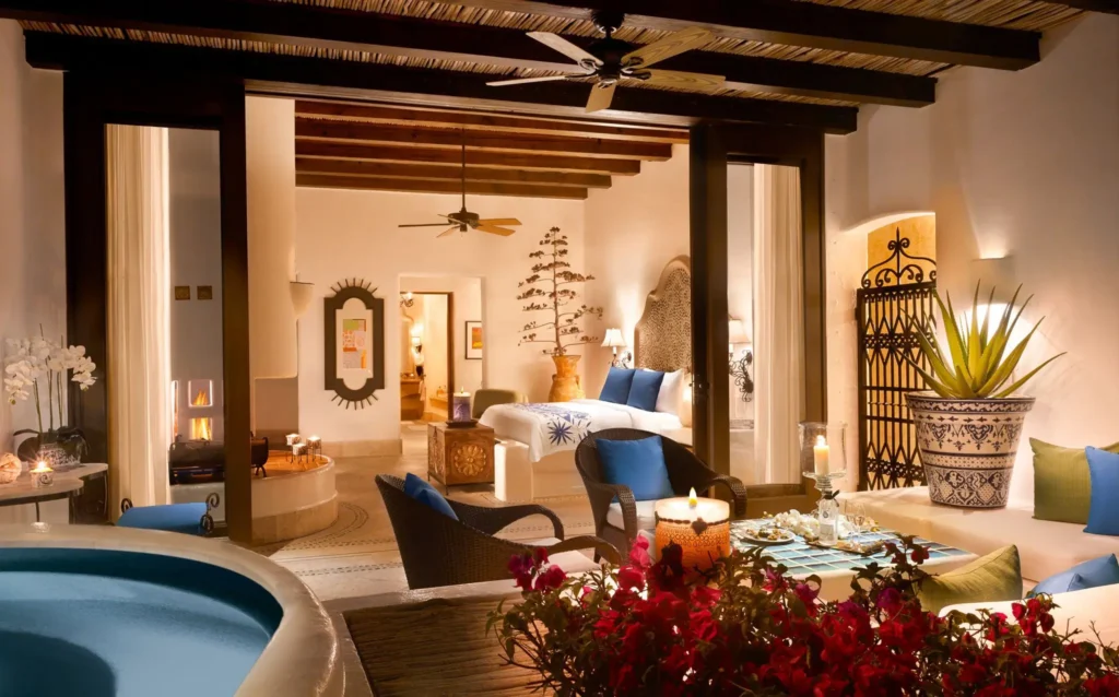 Custom Luxury Homes in Cabo Channel