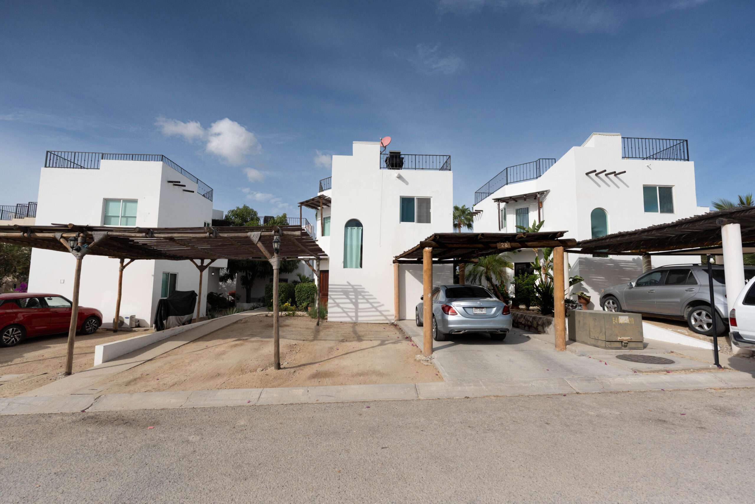 Los Cabos Portales CASA NUEVA DE OPORTUNIDAD EN VENTA for sale