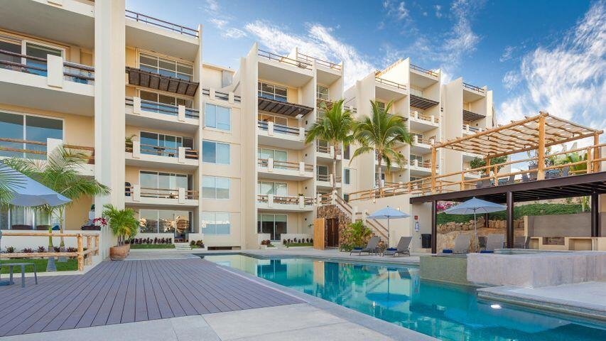 Los Cabos Duara This property has amenities such as: Swimming pool, gym, game room, mini golf, basketball courts, children's play area and a common meeting room.Direct Developer Financing in US Dollars: Term: Up to 60 months. Fixed annual interest rate: 9% or 18 months interest-free.Simple and fast process. --------------------------------------------------------Financiamiento Directo del Desarrollador en Pesos Mexicanos: Plazo: Hasta 60 meses. Tasa de interés anual fija: 12% o 18 meses sin intereses.Proceso sencillo y rápido. for sale