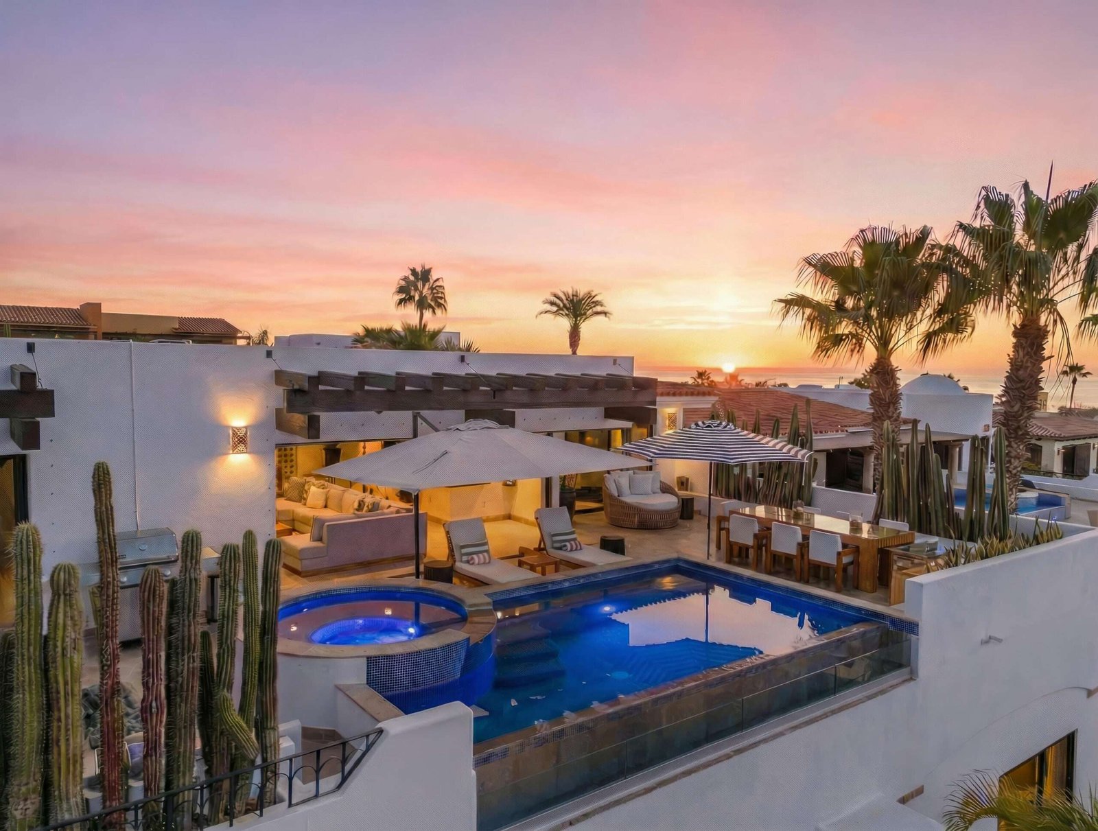 Los Cabos Cresta Del Mar Elegant 463 m² villa in Cabo San Lucas offering six bedrooms and 6.5 bathrooms across two thoughtfully designed levels. The home features high ceilings, abundant natural light, and a refined blend of contemporary design with subtle Mexican architectural elements. Open living areas connect seamlessly to a well-appointed kitchen with custom wood cabinetry and quality appliances. Each bedroom provides privacy and comfort, while bathrooms are finished with travertine and tasteful details. Outdoor living is enhanced by a spacious terrace ideal for relaxing or entertaining. A well-balanced residence designed for comfort, style, and effortless Cabo living. – Calle de Acceso sin nombre, Cabo Corridor, BS