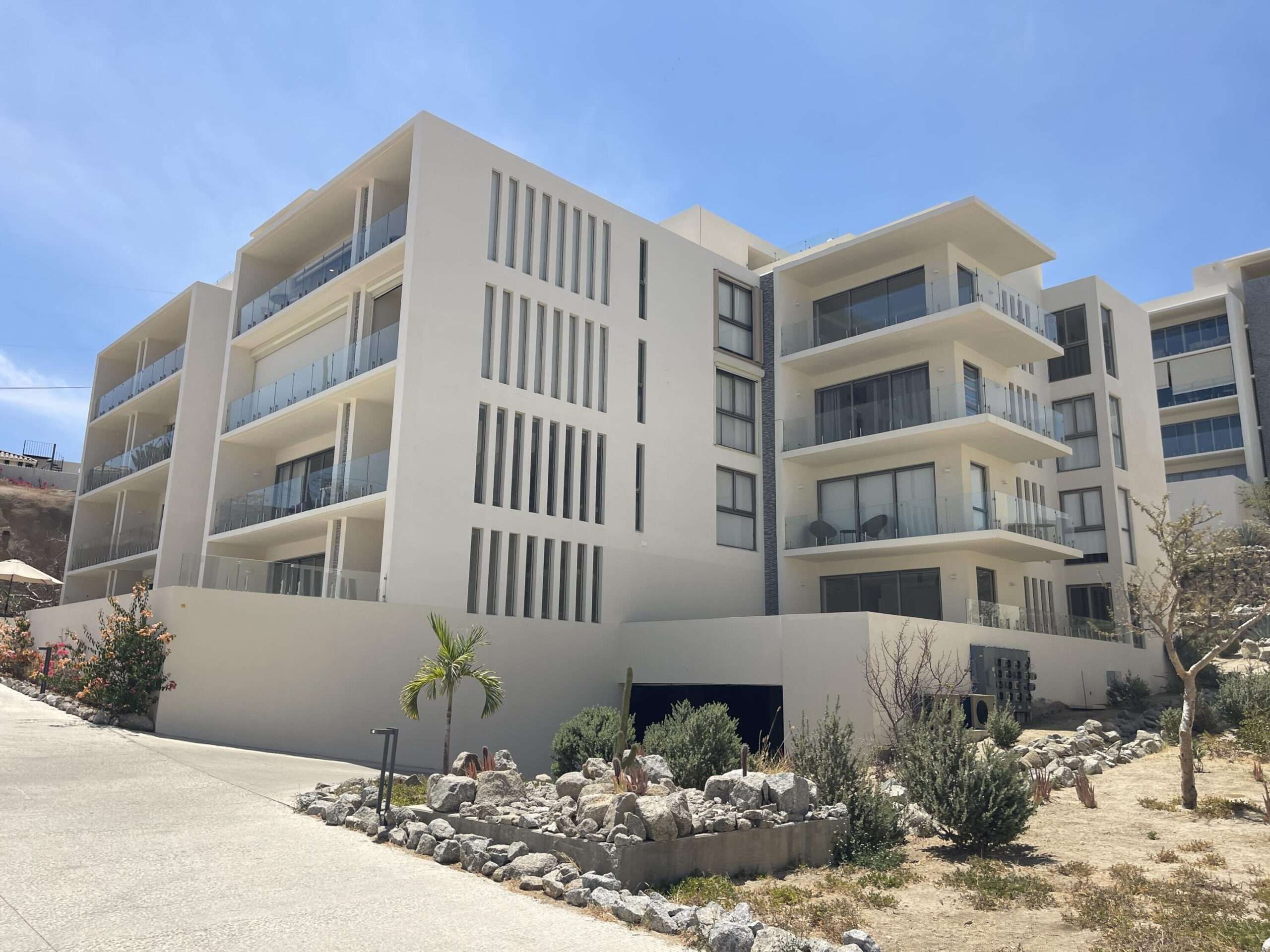 Los Cabos Sabina Residencial Best-priced condo in the entire development! Welcome to Sabina Residencial, Torre Marea 304 -- a move-in ready condo that offers comfort, security, and tranquility. Features include a fully equipped parota wood kitchen with granite countertops, dishwasher, oven, and stove. Both bedrooms come with closets and air conditioning units. The two bathrooms are fully finished with glass shower doors, mirrors, lighting fixtures, and custom cabinetry. The unit also includes a dedicated boiler and laundry area with modern functional finishes. Perfect for living or as an investment opportunity in one of the area's top communities. El mejor precio de todo el desarrollo! Descubre Residencial Sabina Torre Marea 304, un condo listo para mudarse que combina comodidad, seguridad y tranquilidad. Cuenta con cocina equipada en madera de parota con barra de granito, además de lavavajillas, horno y estufa. Las dos recámaras incluyen clósets y aire acondicionado. Sus dos baños están totalmente equipados con cancelería de vidrio, espejos, lámparas y detalles de carpintería. También dispone de área de boiler y centro de lavado con acabados funcionales y modernos. Ideal para vivir o invertir en una de las mejores comunidades de la zona. for sale