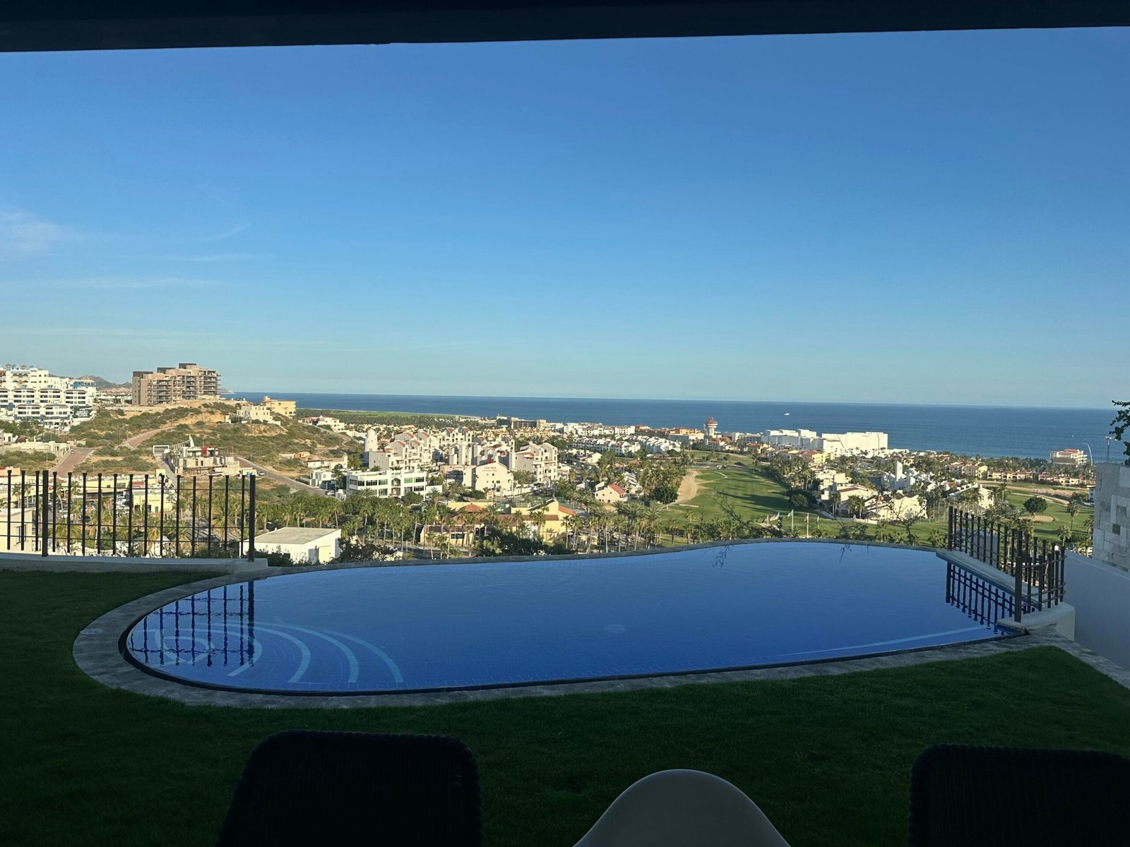 Los Cabos Laguna Hills Casa Piedra Sol is an extraordinary newly completed ocean for sale