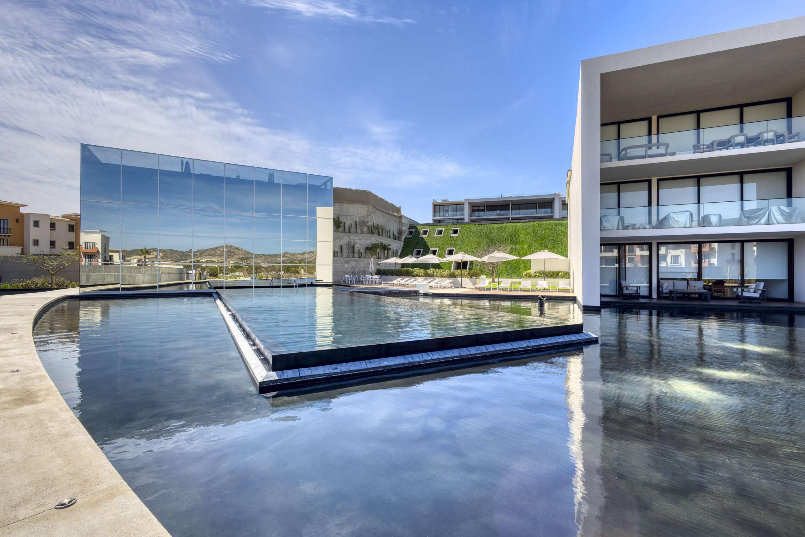 Los Cabos Cardinal Living Great investment - The Suite comes fully furnished ...Amazing Rental income history. Please, we need at least 24-48 hrs notice for a showing because the unit is rented most of the time. Thank you. for sale