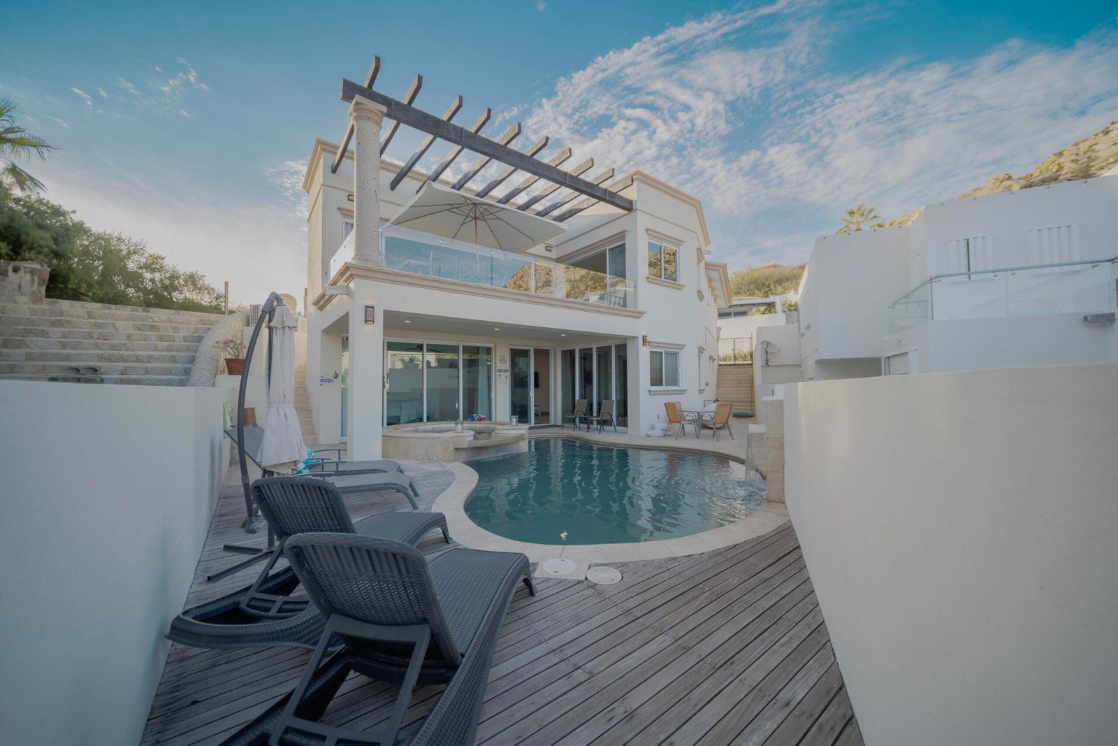 Los Cabos Pedregal Csl Welcome to the house of your dreams, or translated, Casa de los Sueños!! Nestled in the serene and established community of Pedregalito, this fully remodeled, move-in-ready home combines contemporary style with expansive living spaces. Just steps from the iconic Pedregal Beach, Casa de los Sueños features breathtaking ocean for sale