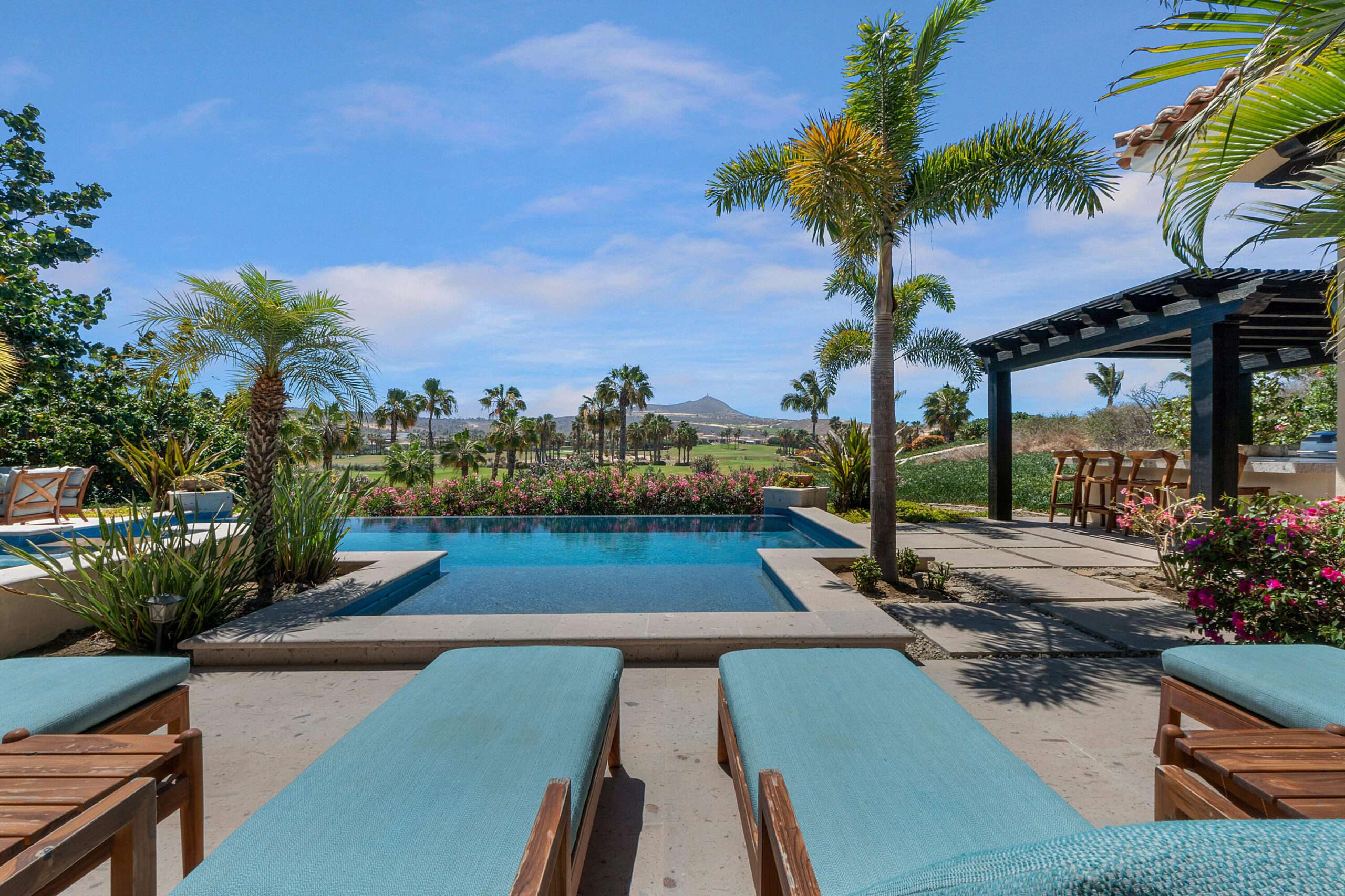 Los Cabos El Tule-Inland:General SAVVY INVESTOR'S DREAM -- BUILT WITH EXCEPTIONAL QUALITY & LIMITLESS POTENTIAL. A rare turnkey development opportunity distinguished by elite construction standards - a level of quality seldom found in Los Cabos. Offered as a complete 10-unit boutique project, it includes two fully finished, luxury turnkey residences showcasing the superior craftsmanship, premium materials, and structural durability that define this development. The remaining eight units are structurally prepared and ready to be completed according to the existing design or customized to match the buyer's vision. Blueprints are in early conceptual stage and can be modified to create a variety of high-value concepts, such as: Boutique hotel, Luxury branded residences, Wellness or medical retreat, Corporate retreat or co-living concept, Exclusive rental community.Located in the high-demand Corridor between Cabo San Lucas and San José del Cabo, the project benefits from exceptional visibility, strong rental demand, and for sale