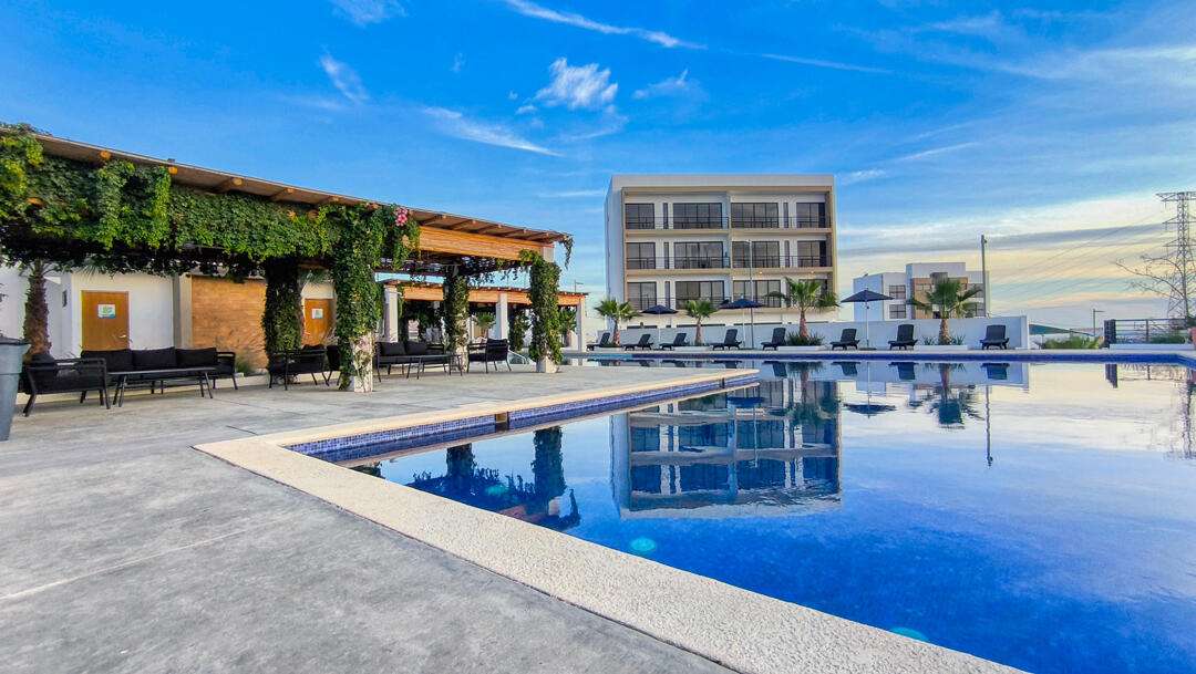 Los Cabos Camino Del Mar Ground-Floor Condo | La Joya at Camino del Mar, El TezalDiscover the perfect blend of comfort, convenience, and investment potential in this beautiful ground-floor condominium located in the highly sought-after La Joya Residences, within the master-planned community of Camino del Mar in El Tezal, one of Los Cabos' fastest-growing and highest-appreciating neighborhoods.This thoughtfully designed residence features:* 2 spaci ous bedrooms* 2 full bathrooms* TV / Family Room* Ground-floor location with direct access to the pool* Swimming pool right in front of your terraceResidents also enjoy exclusive resort-style amenities, including:✔️ Semi-Olympic swimming pool✔️ Fully equipped fitness center✔️ Kids' Park✔ for sale