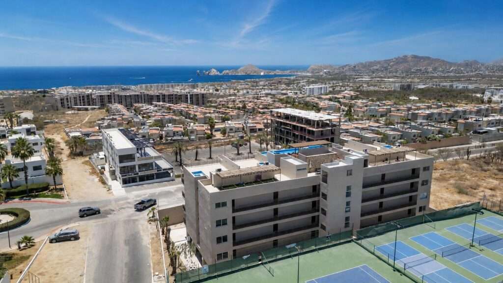Los Cabos Balena At Balena Los Cabos, everything is within reach -- literally.From the moment you arrive, a seamless journey takes you from underground parking directly to your residence or straight up to the rooftop -- no long walks, no friction. Just effortless living.Inside, 3-bedroom layouts with premium finishes and Smeg appliances set the tone. Spacious, well-designed, and move-in ready.Up top, an infinity pool with sweeping – Tezal Sea of cortez, Cabo Corridor, BS