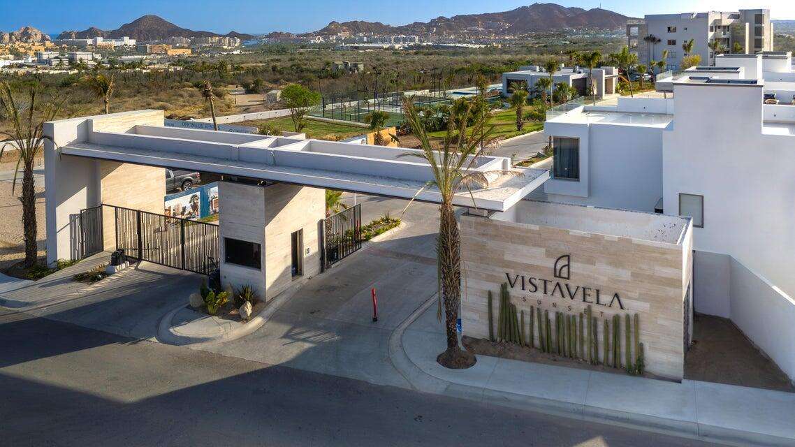 Los Cabos Vista Vela Sunset Vista Vela Sunset where location and luxury come together. This development is perfect for both full time living and vacation rentals! Located 3 minutes from El Huerta, 5 minutes from the Marina, Walmart, Medano beach, Costco as well as 3 plazas and 11 restaurants.Enjoy the arch for sale