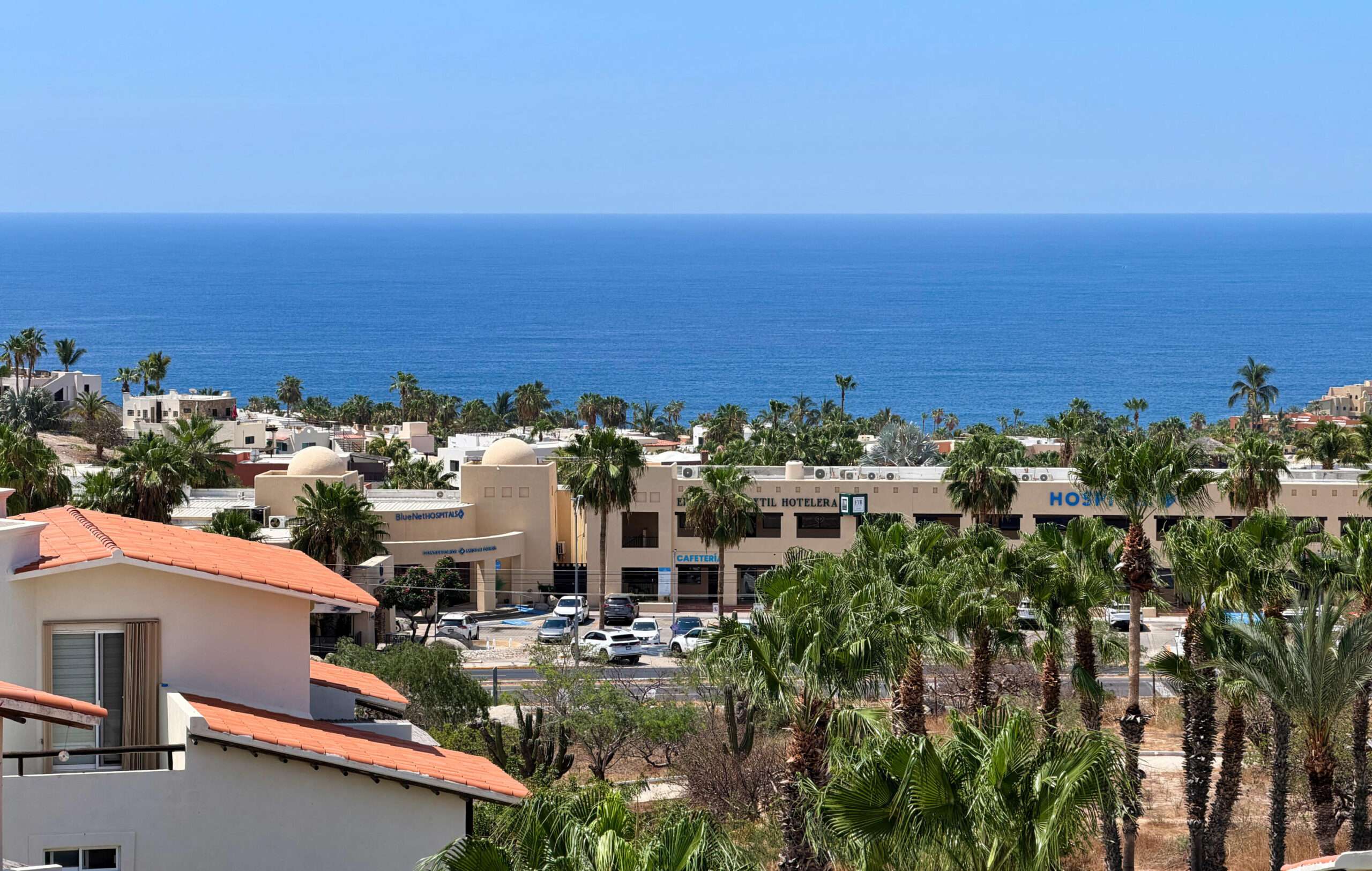 Los Cabos Tamar PRICED TO SELL! 3-BR/2.5-BA in a great location. SPECTACULAR for sale