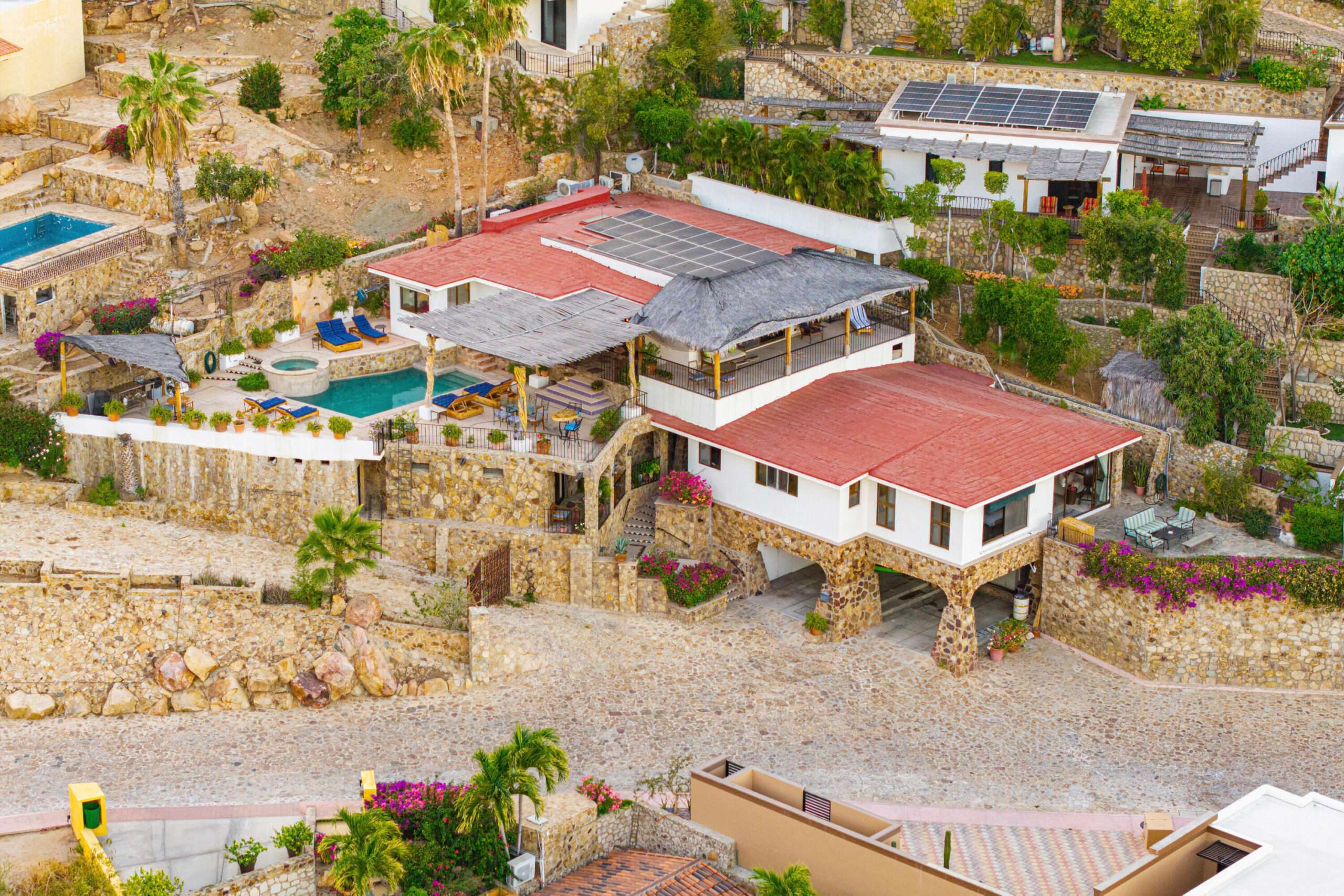 Los Cabos Laguna Hills Casa Piedra Sol is an extraordinary newly completed ocean for sale