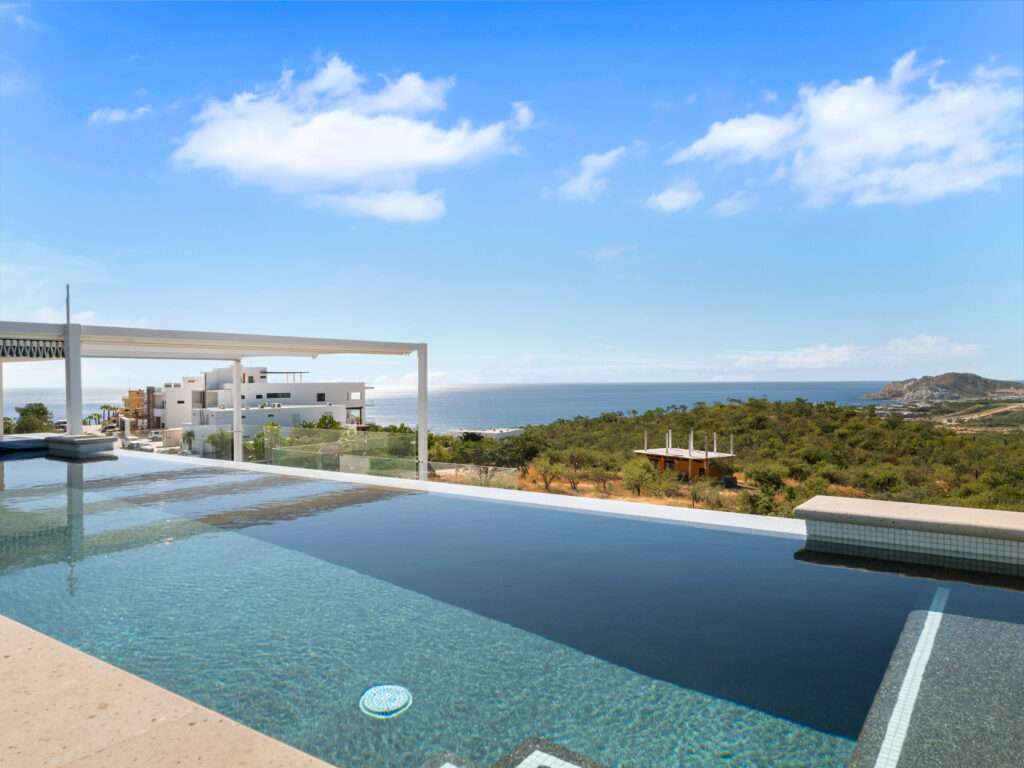 Los Cabos El Tule-Inland:General Rare investor opportunity in the San José Corridor. 2 luxury residences fully completed and move-in ready. 8 additional units with land secured and full blueprints in place -- ready to build to buyer's vision. At – El Tule, San Jose Corridor, BS