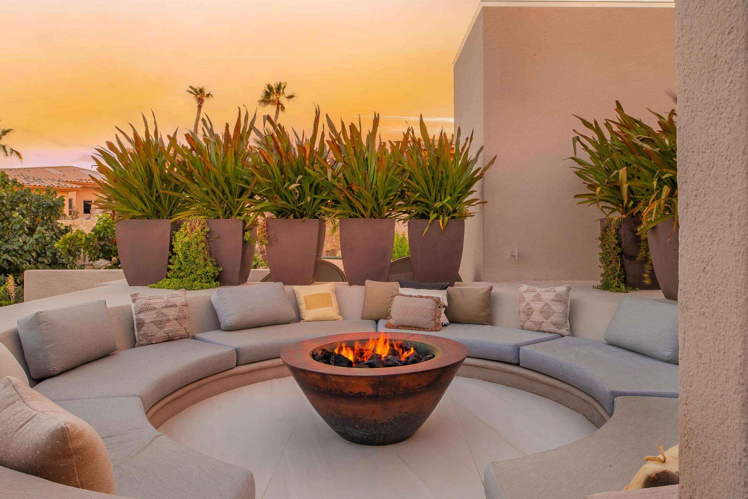 Los Cabos El Tule-Inland:General Rare investor opportunity in the San José Corridor. 2 luxury residences fully completed and move-in ready. 8 additional units with land secured and full blueprints in place -- ready to build to buyer's vision. At for sale